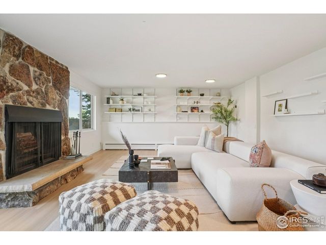 3970 Longwood Ave, Boulder, CO 80305