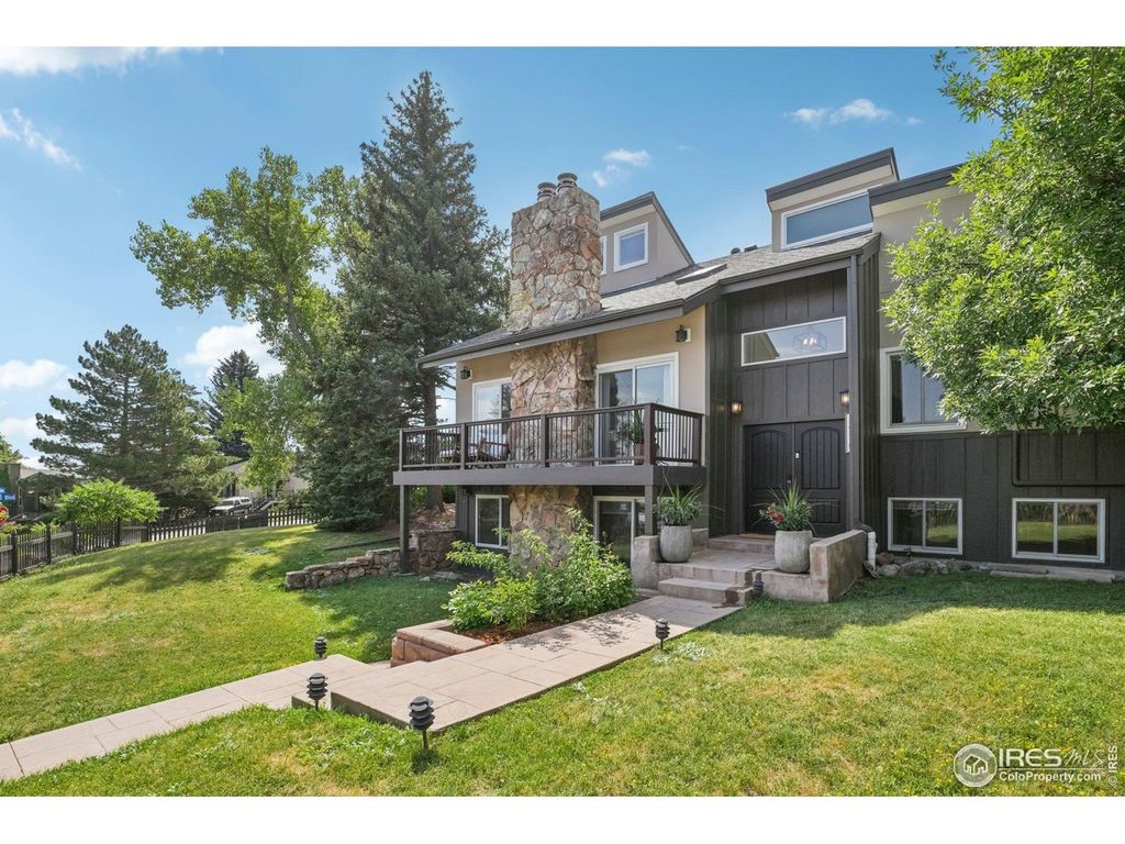 3970 Longwood Ave, Boulder, CO 80305