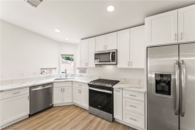 421 Richgold Street, Henderson, NV 89012