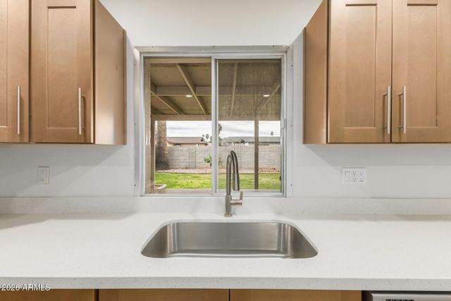 1915 E GEMINI Drive, Tempe, AZ 85283