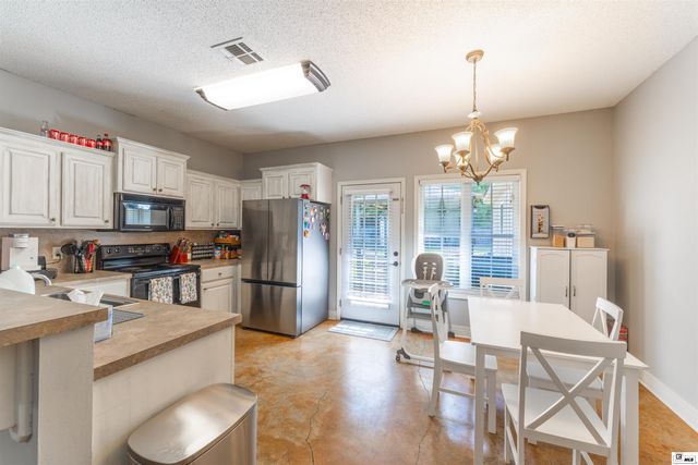 127 PATRICKS COVE, Calhoun, LA 71225