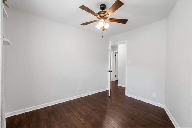 758 Spees Dr, Clarksville, TN 37042