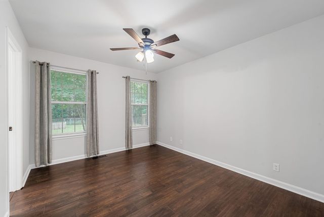 758 Spees Dr, Clarksville, TN 37042