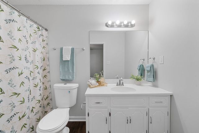 758 Spees Dr, Clarksville, TN 37042