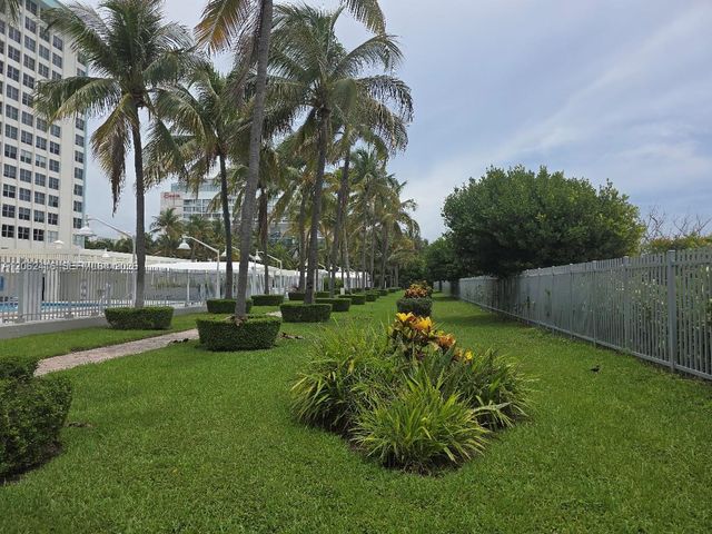 2899 Collins Ave 940, Miami Beach, FL 33140