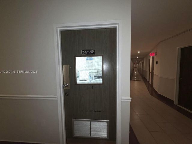 2899 Collins Ave 940, Miami Beach, FL 33140
