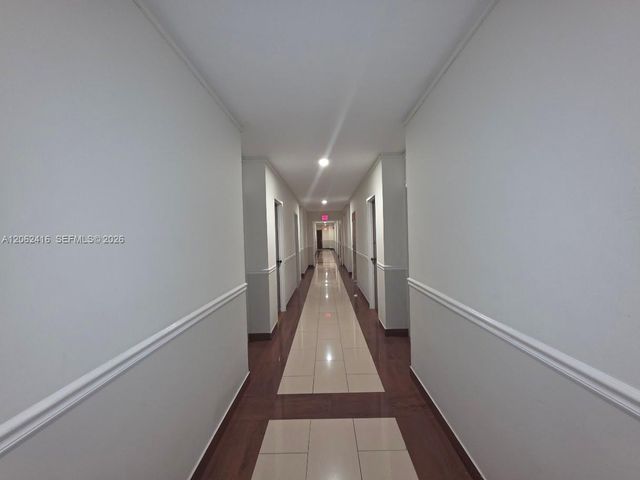 2899 Collins Ave 940, Miami Beach, FL 33140