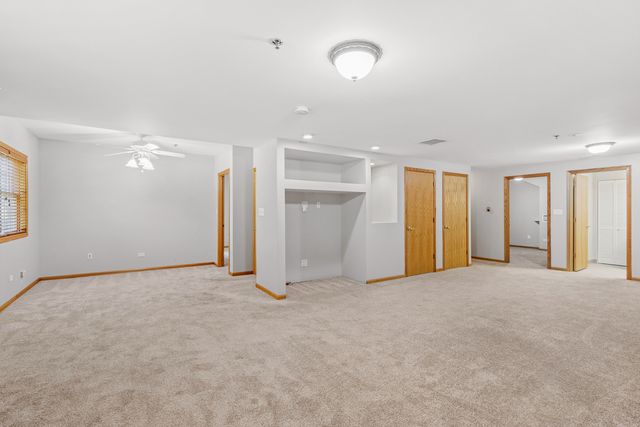 8650 Saddlebred Court 8650, Frankfort, IL 60423