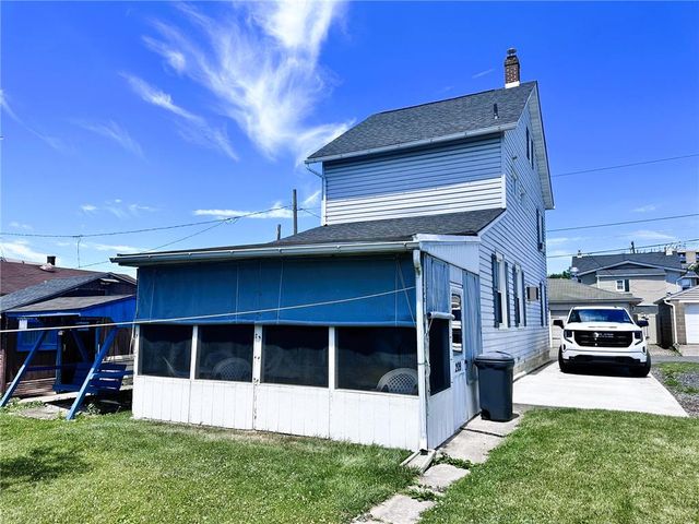 209 Middle Street, Catasauqua Boro, PA 18032