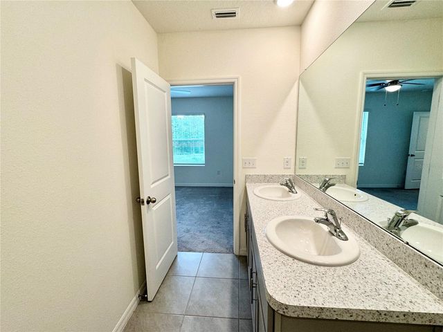 1610 COLT CREEK PLACE, Wesley Chapel, FL 33543