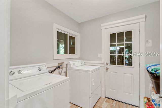 20 Gloucester Rd, Hilton Head Island, SC 29928