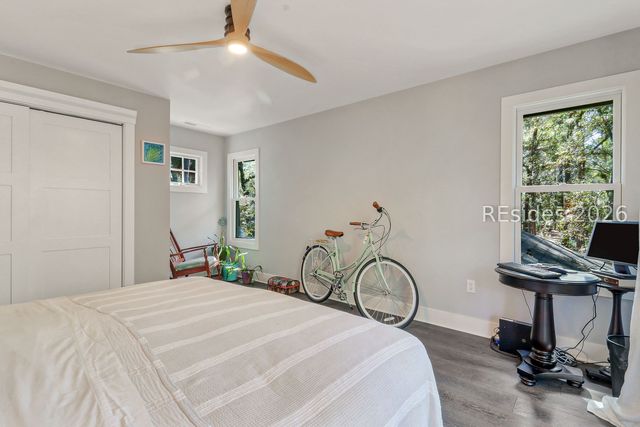 20 Gloucester Rd, Hilton Head Island, SC 29928