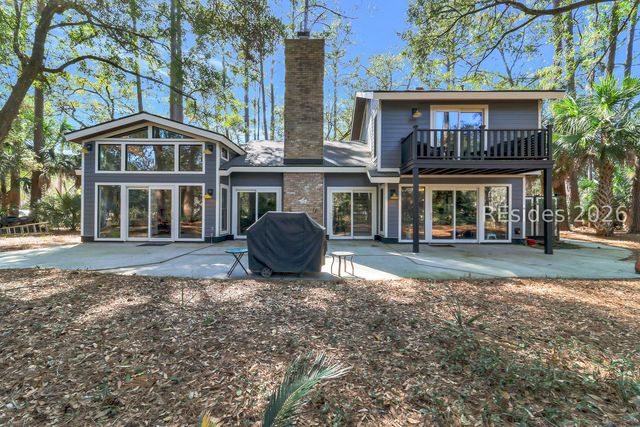 20 Gloucester Rd, Hilton Head Island, SC 29928