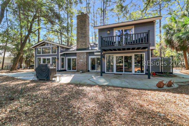 20 Gloucester Rd, Hilton Head Island, SC 29928