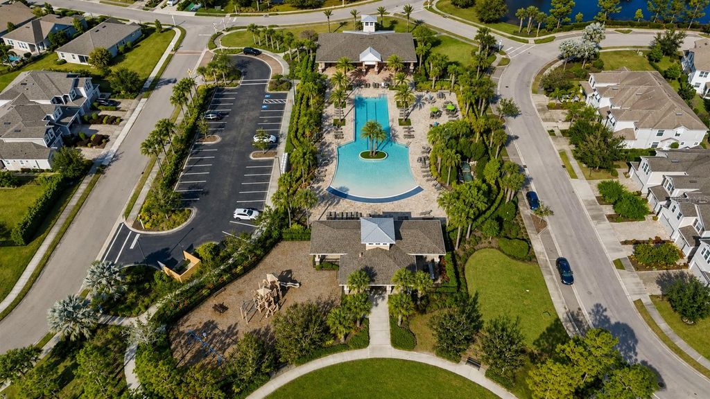 Image 36 of property listing at 5658 SILVERBRIDGE TRAIL, Bradenton, FL 34211
