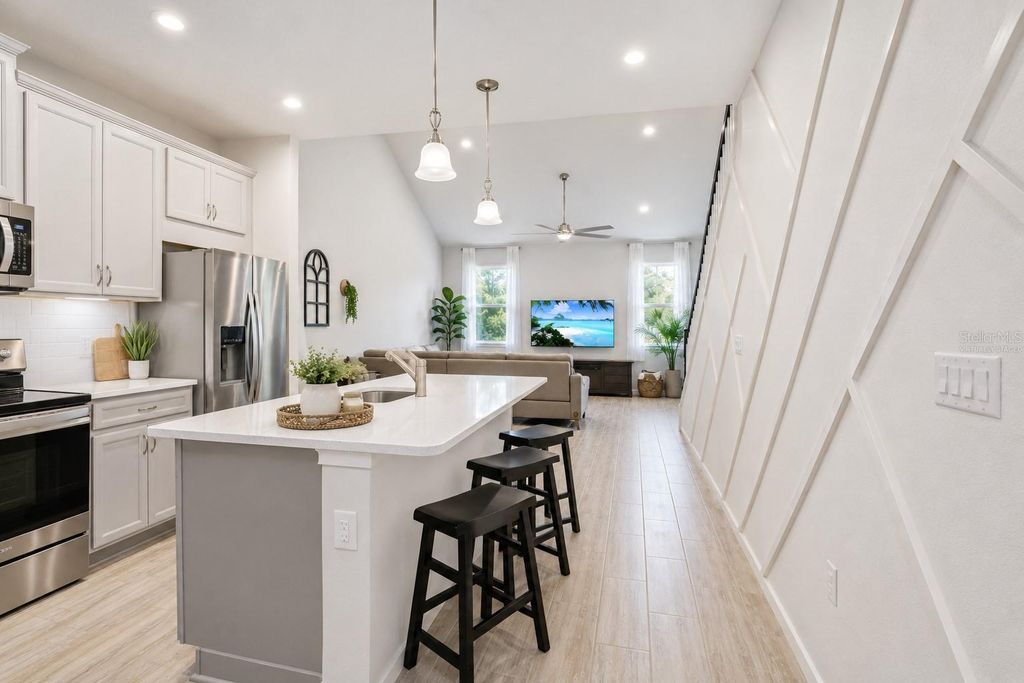 Image 6 of property listing at 5658 SILVERBRIDGE TRAIL, Bradenton, FL 34211
