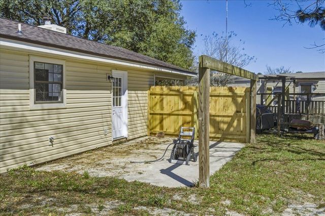 5375 Pecos Pass, Gulf Breeze, FL 32563