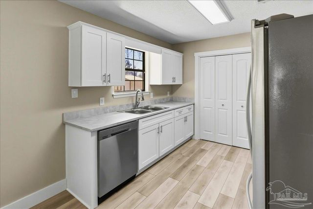 5375 Pecos Pass, Gulf Breeze, FL 32563