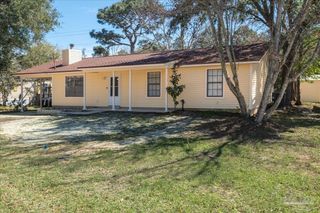 5375 Pecos Pass, Gulf Breeze, FL 32563