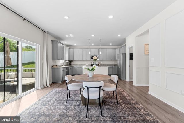420 HICKORY RIDGE CIR, York, PA 17404