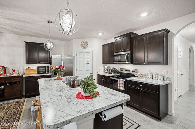 974 Sablon Street SE, Palm Bay, FL 32909