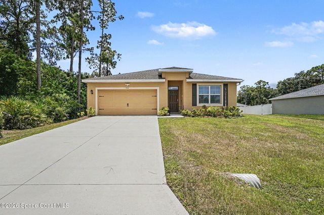 974 Sablon Street SE, Palm Bay, FL 32909