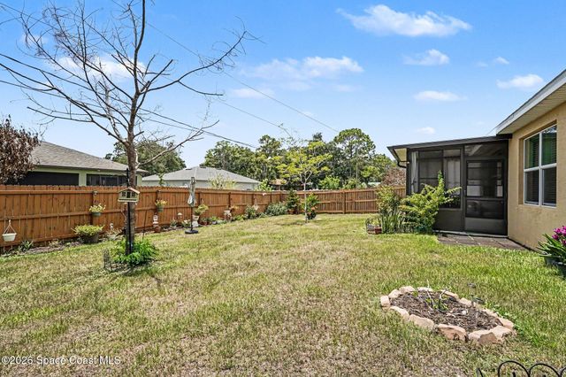 974 Sablon Street SE, Palm Bay, FL 32909