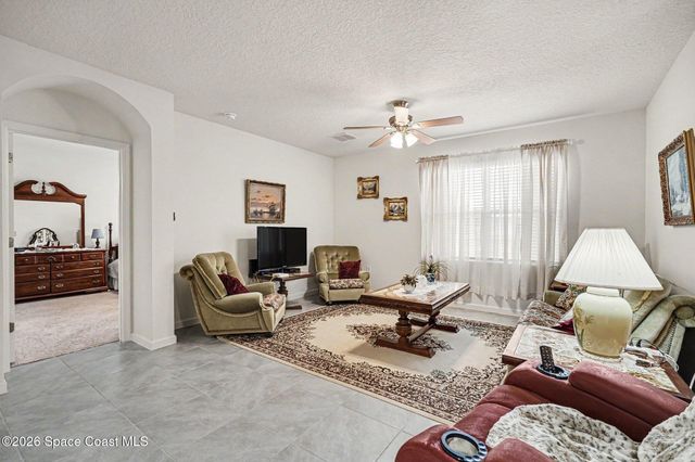 974 Sablon Street SE, Palm Bay, FL 32909
