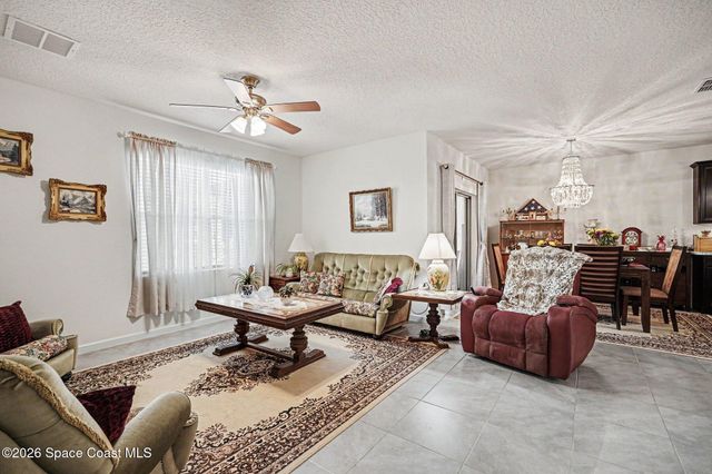 974 Sablon Street SE, Palm Bay, FL 32909
