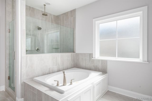 284 Abby Lane, Millbrook, AL 36054