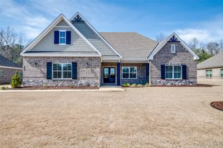 284 Abby Lane, Millbrook, AL 36054