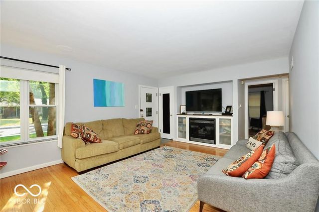 5754 Primrose Avenue, Indianapolis, IN 46220