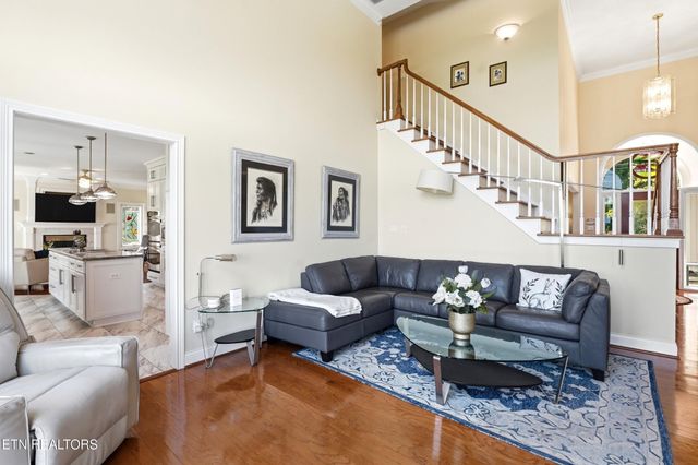 4246 Gravelly Hills Rd, Louisville, TN 37777