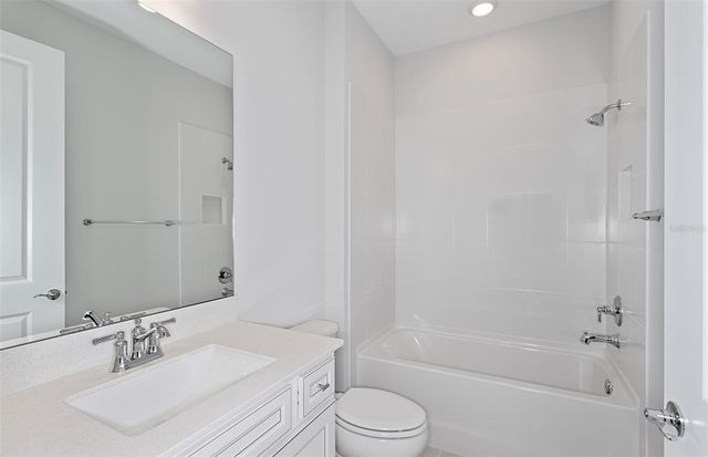 5844 SW 87TH AVENUE, Ocala, FL 34481