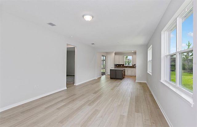 5844 SW 87TH AVENUE, Ocala, FL 34481
