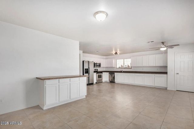 11836 W ROSEWOOD Drive, El Mirage, AZ 85335