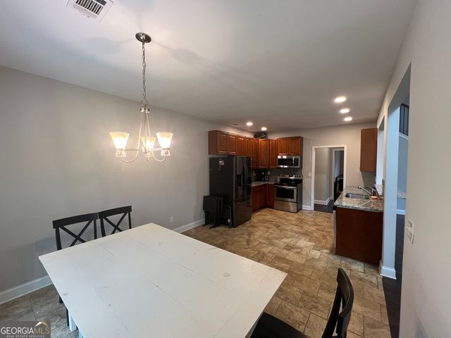 150 W Pennick Drive, Covington, GA 30014