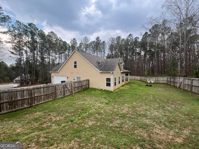 150 W Pennick Drive, Covington, GA 30014