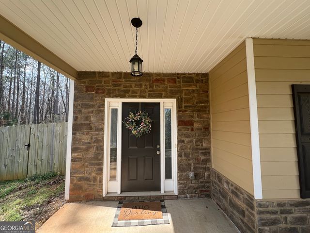 150 W Pennick Drive, Covington, GA 30014