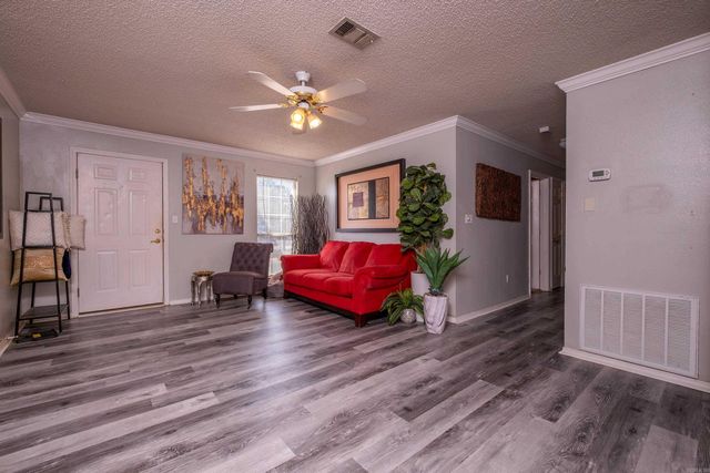 13300 Cherry Hill Dr, Alexander, AR 72002