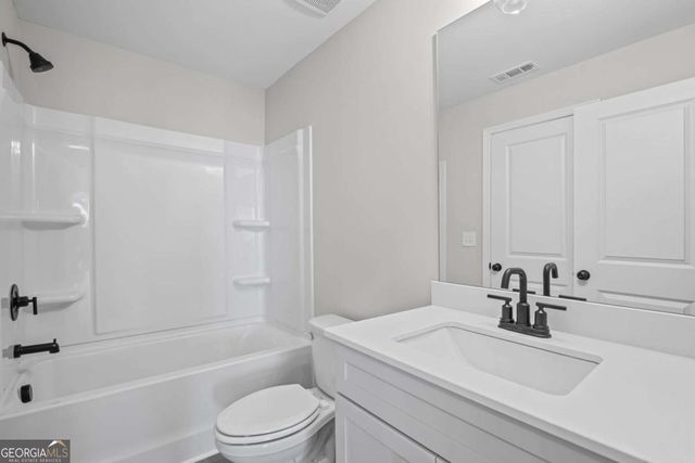 232 Village Overlook L2, Canton, GA 30114