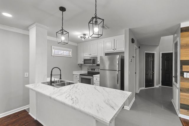 164 Candlebrook Drive, Dothan, AL 36303