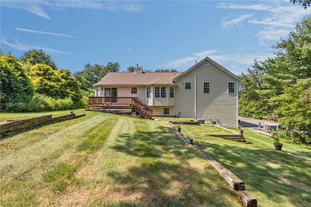 22 Apple Ridge Road, Cumberland, RI 02864