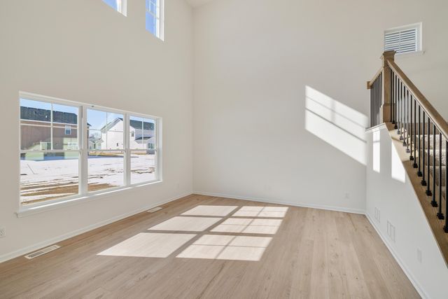 545 E 130th Place, Crown Point, IN 46307