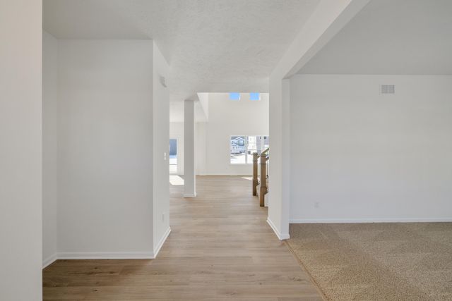 545 E 130th Place, Crown Point, IN 46307