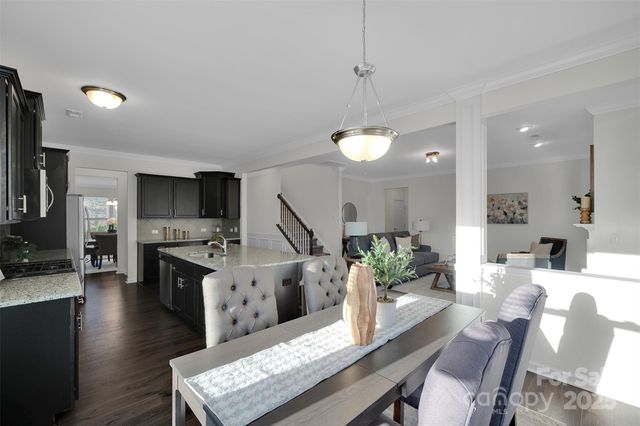 5054 Stonehill Lane, Matthews, NC 28104