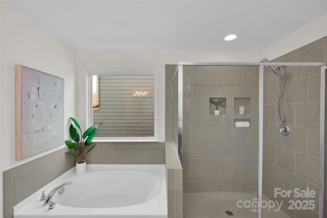 5054 Stonehill Lane, Matthews, NC 28104