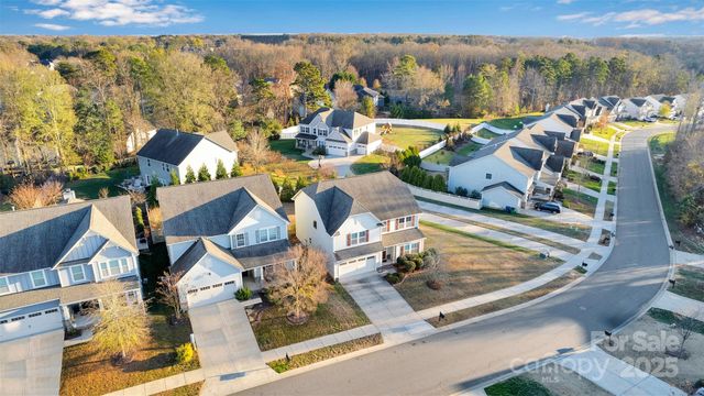 5054 Stonehill Lane, Matthews, NC 28104