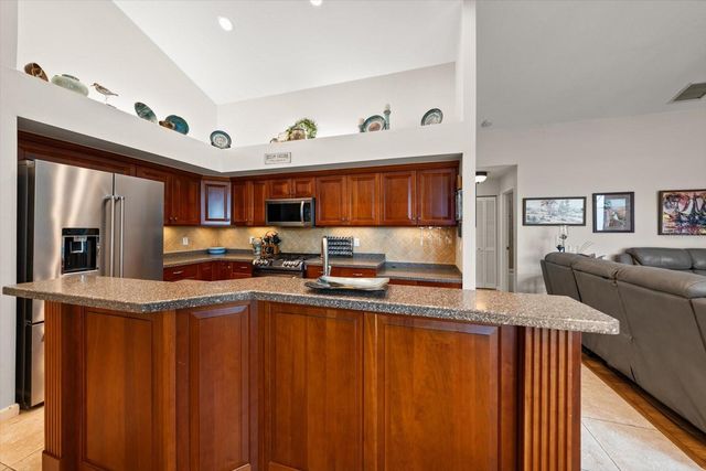 913 WESTWINDS BOULEVARD, Tarpon Springs, FL 34689