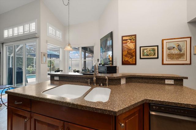 913 WESTWINDS BOULEVARD, Tarpon Springs, FL 34689